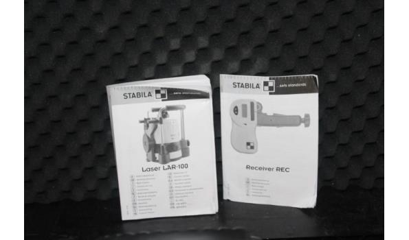 laserniveaumeter STABILA LAR-100 plus reciever STABILA REC, in opbergkoffer